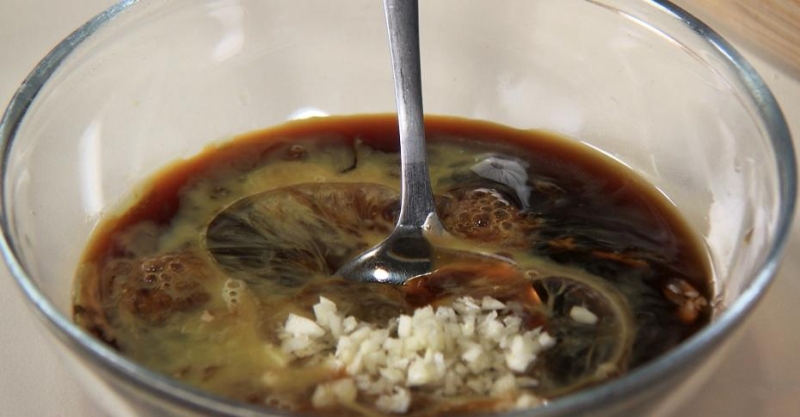 Креветки в хрустящем тесте на шпажках