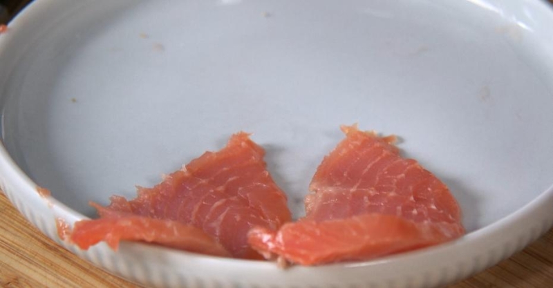 Яйца бенедикт с гренками