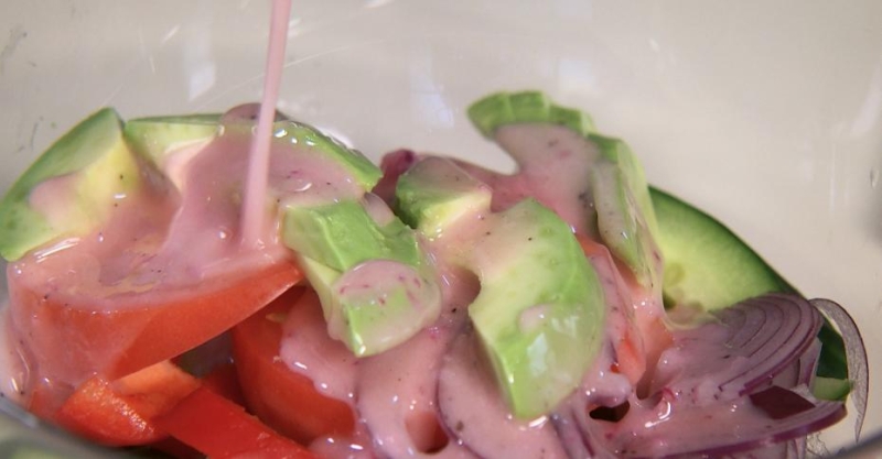 Овощной салат с луковой заправкой