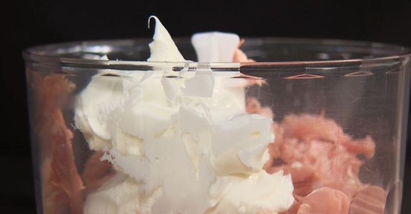 Паштет из рыбы горячего копчения с хреном