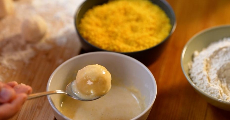 Картофельные шарики с сыром