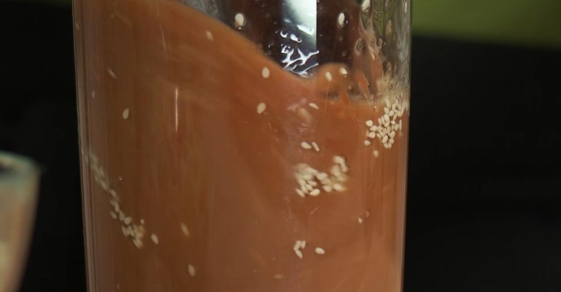 Салат с азиатским соусом