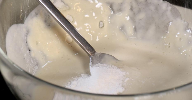 Баклажаны в темпуре с салатом