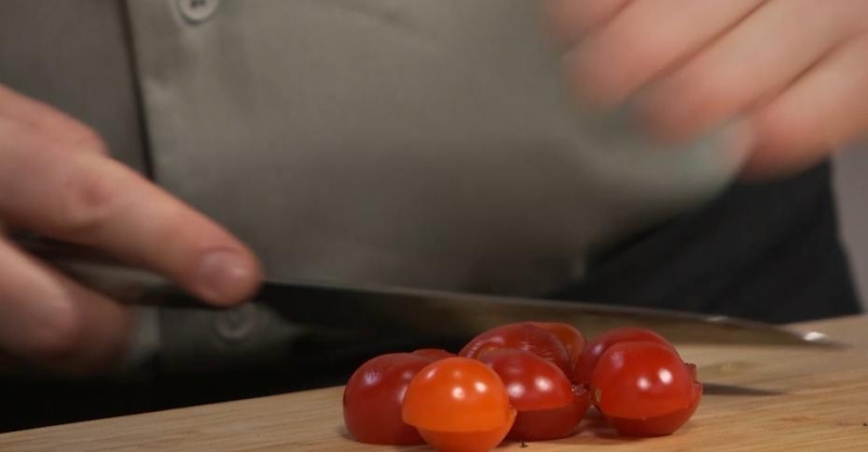 Салат с баклажанами и битыми огурцами