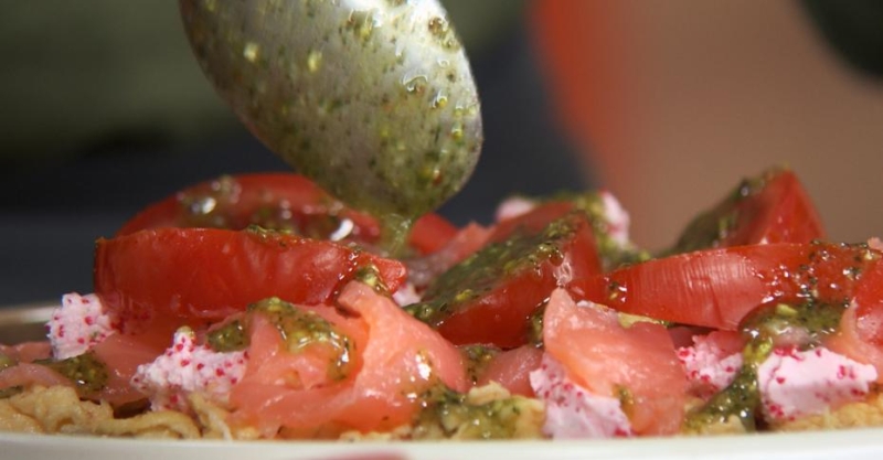 Лепёшки из авокадо и песто с мятой