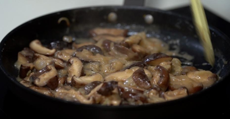 Паштет из грибов шиитаке