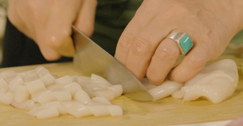 Кальмары в соусе карри