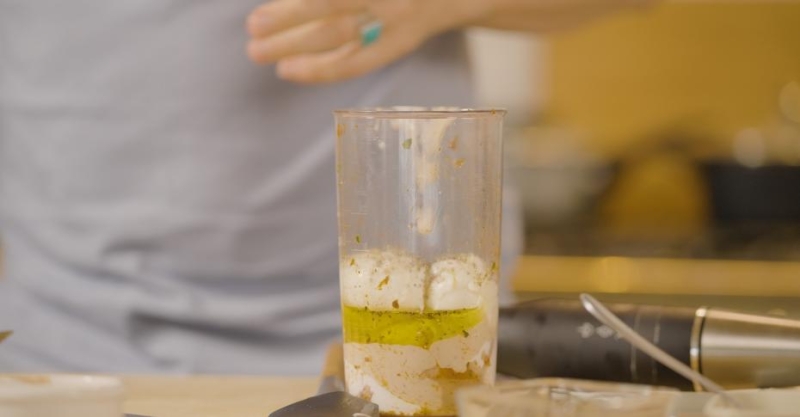 Салат нисуаз с перцем халапеньо