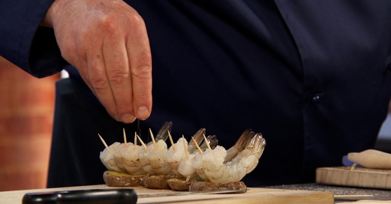 Закуска с креветками